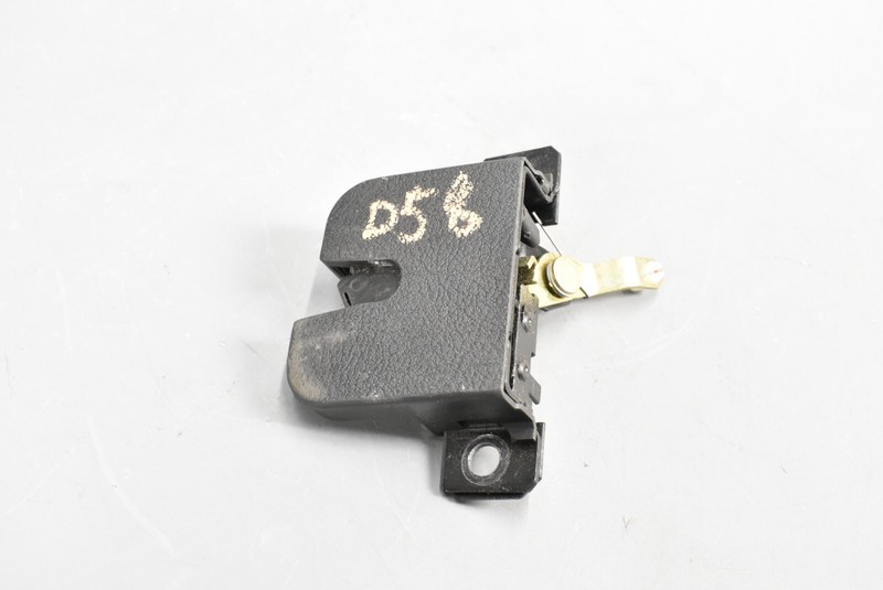 2003-2006 2008-2010 PORSCHE CAYENNE - Upper Trunk LOCK / Latch 7L5827505