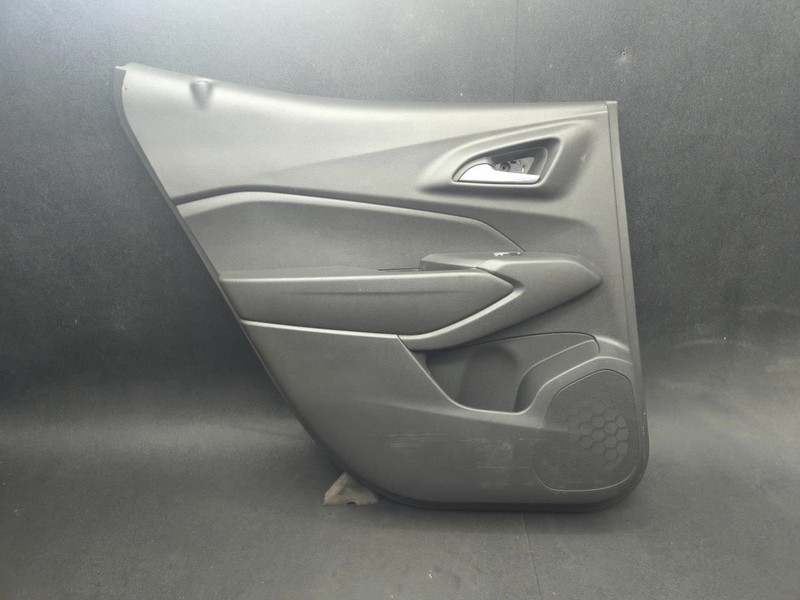 Rear Left Door Trim Panel 2024 Chevrolet Trax 42890436 2025 2026 X