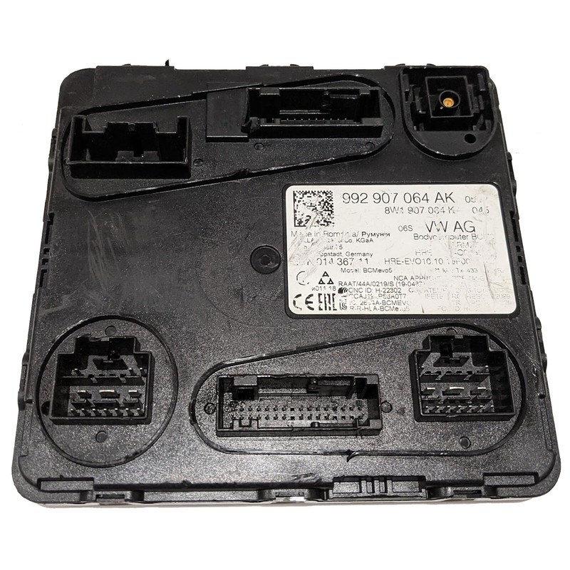 OEM Onboard Body Control Module BCU Porsche 911 Carrera Taycan 2020 992907064AK
