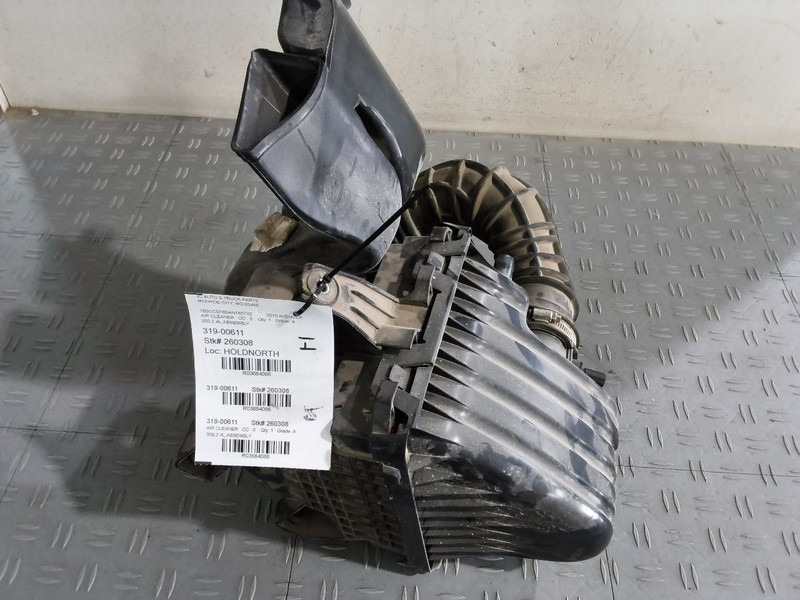 2008-2010 Dodge Avenger Air Cleaner Intake Box Assembly OEM