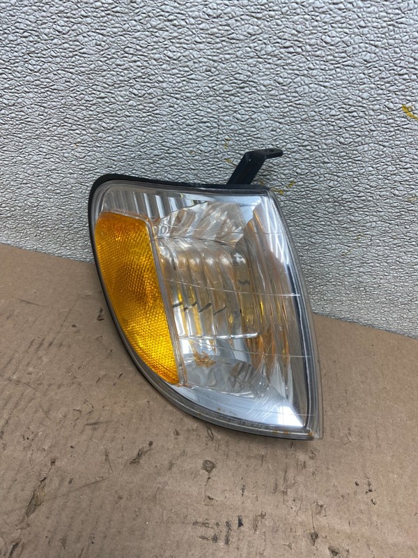 1992-1994 Mercedes W140 S600SEL S600 Right Passenger RH Turn Signal OEM Y0166 DG
