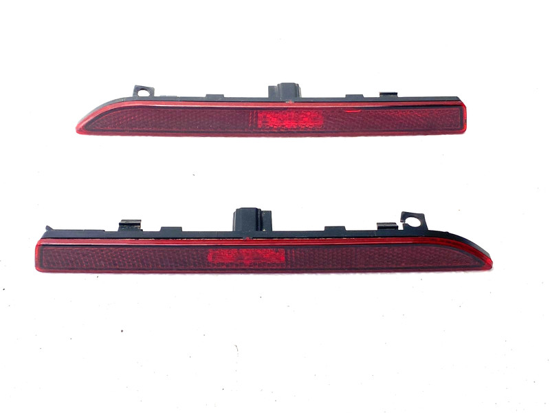 13-16 LINCOLN MKZ REAR RIGHT & LEFT SIDE BUMPER REFLECTOR LIGHT OEM #A0.57