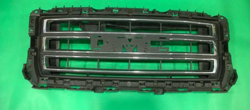 14 15 GMC SIERRA FRONT GRILLE OEM 3189-255