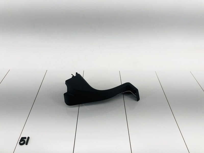17-19 FIAT 124 SPIDER FRONT RIGHT PASSENGER SIDE SEAT BELT COVER OEM