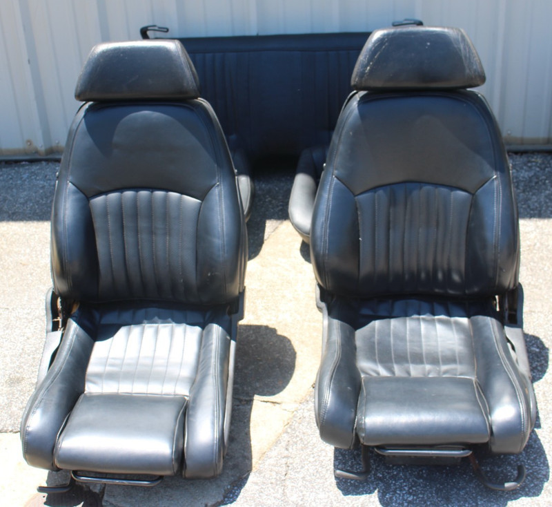 1982-1992 Seats Firebird GTA Black Leather Front & Rear SeatsNO TEARS *used*
