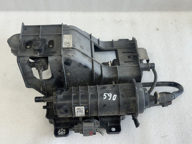 2016 2017 2018 2019 CHEVROLET VOLT FUEL VAPOR CHARCOAL CANISTER 23396496