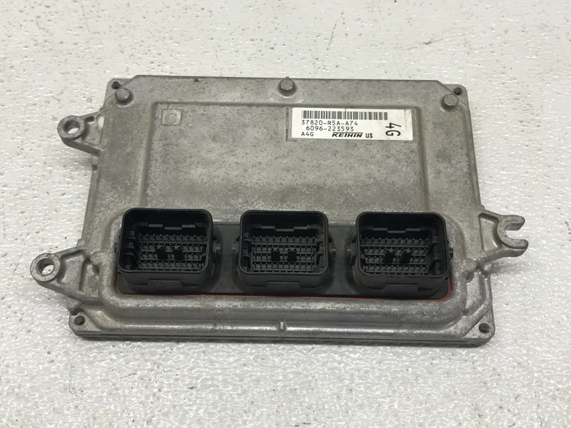 12-14 Honda CR-V Computer Brain Engine Control ECU ECM EBX Module 37820-R5A-A74