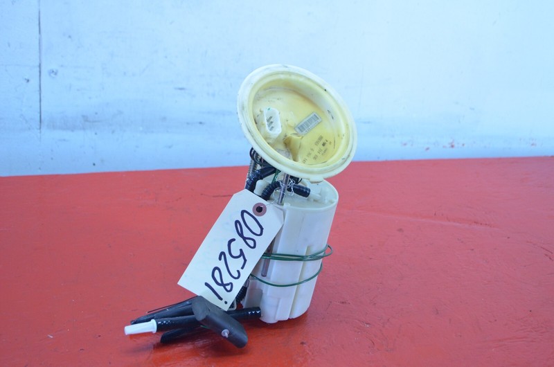 08-10 BMW E60 528i N52 3.0L FUEL PUMP ASSEMBLY OEM