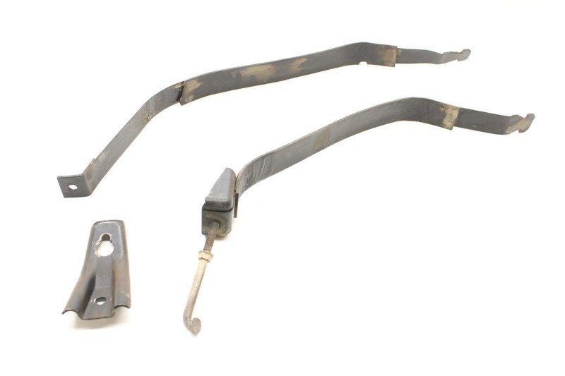 1984-1986 Nissan 300ZX Z31 2+0 Fuel Tank Straps