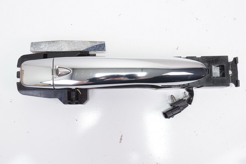 NISSAN ROGUE MURANO Front Right RH Door Handle OEM 2014 - 2020
