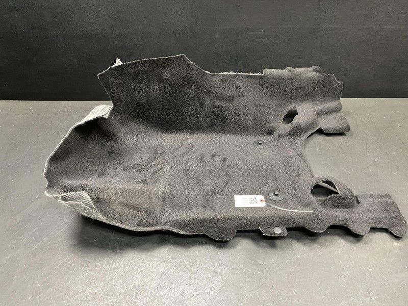 Front Left Floor Covering Carpet 2018 Jeep Grand Cherokee 5VK15DX9AB 2016 - 2021