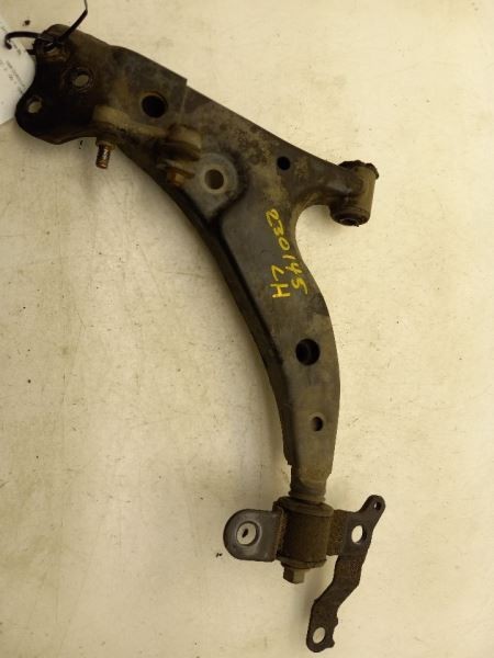 93-95 TOYOTA COROLLA 1.8L AT FWD DRIVER SIDE FRONT LOWER CONTROL ARM ASSEMBLY