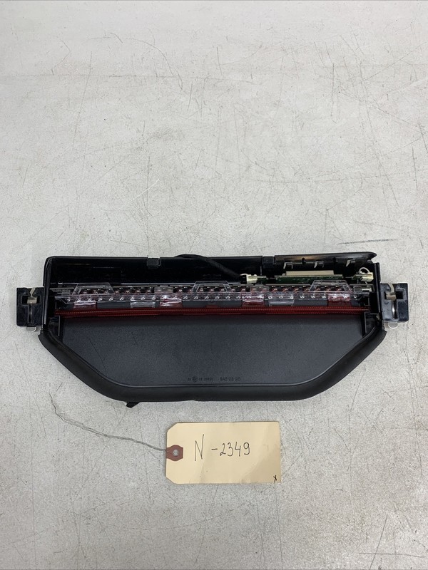 20-22 Tesla Model Y Rear Tailgate LED Third Brake Light 1495819-00-D 2349 B12