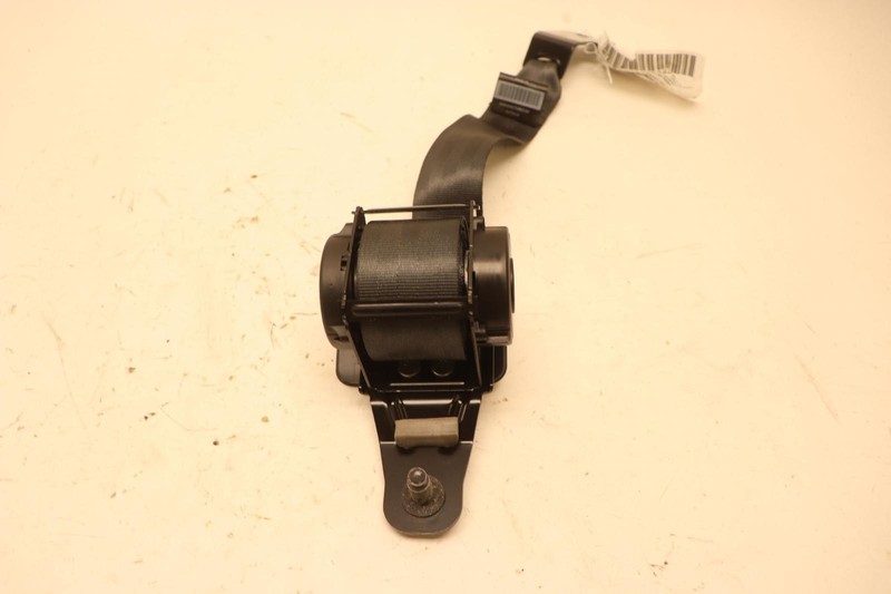 2015-2019 HYUNDAI SONATA REAR CENTER MIDDLE SEAT BELT OEM