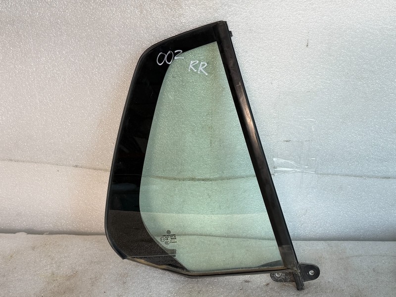 2015 Volkswagen Golf GTI 4 DOOR Htbk Rear Right Vent Window Glass OEM