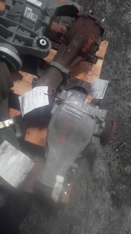 2016 Audi A6 3.0L 4WD Differential Carrier Assembly OEM 113k Miles Blue