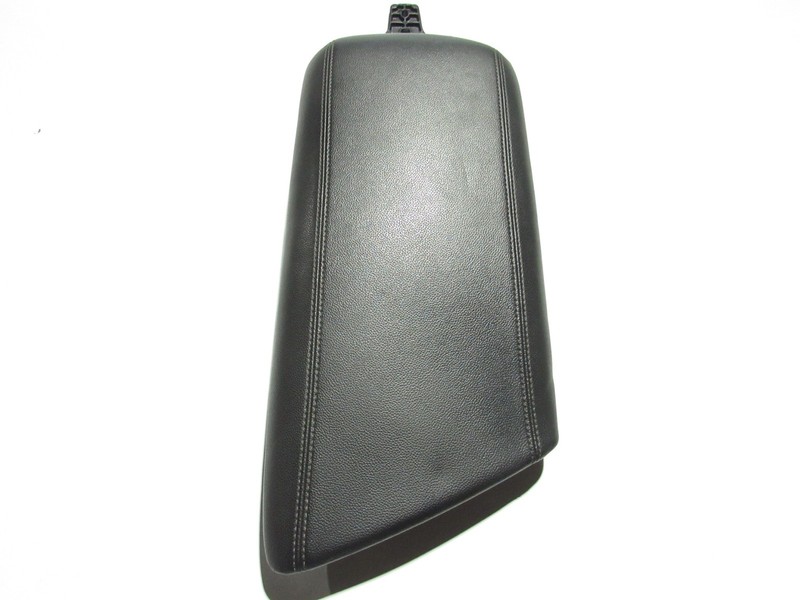 Alfa Romeo Giulia 2018 Center Console Armrest Arm Rest 17-19 ;:M