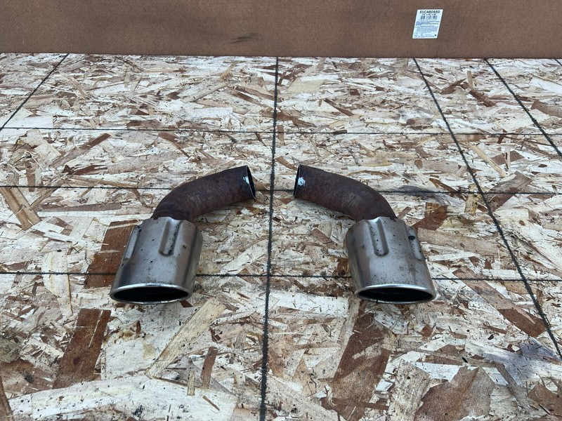 INFINITI Q50 Q60 2014-2022 OEM LEFT AND RIGHT MUFFLER EXHAUST PIPE TIP (PAIR)