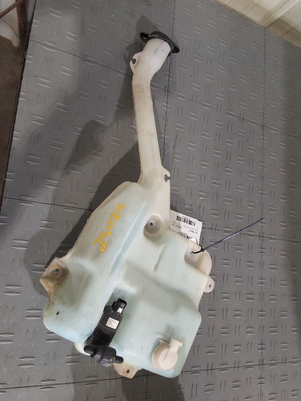 Wash Reservoir Fits 16-19 EXPLORER 3553006
