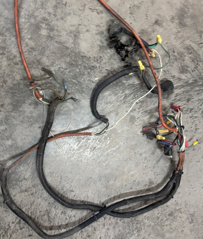 2002 Suzuki GSX750 GSX 750 F Katana Electrical Wire Harness Main Wiring Loom Z6