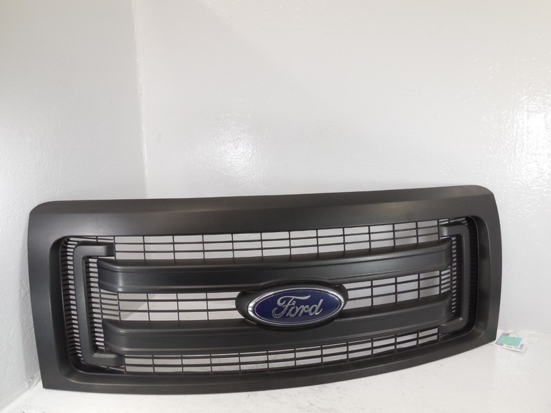 Ford F-150 XL Hood Mounted Grille Black Textured Surround OEM 2013 2014