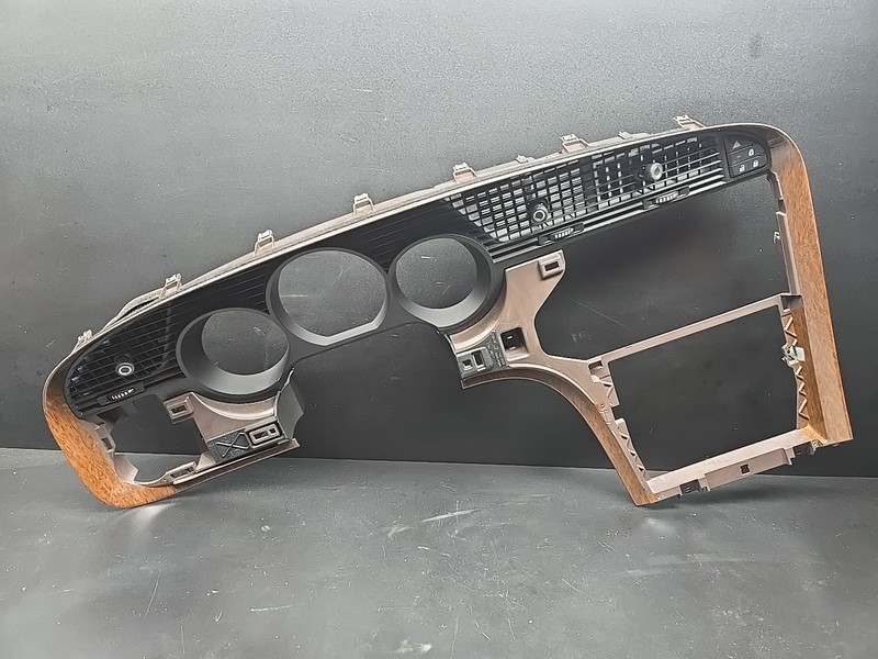 2010 2011 Saab 9-5 Dashboard Dash Cluster Radio Trim Surround Bezel W/ Vents OEM