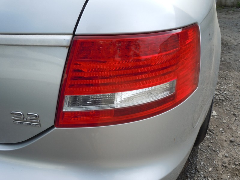 2005-2008 Audi A6 Sedan LED Quarter Panel Mounted Tail Light Passenger Right
