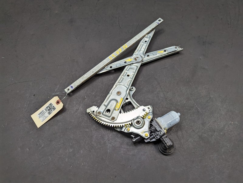 Rear Right Pass Door Window Regulator 2017 Nissan Pathfinder 82720-3KA1A 13-2019
