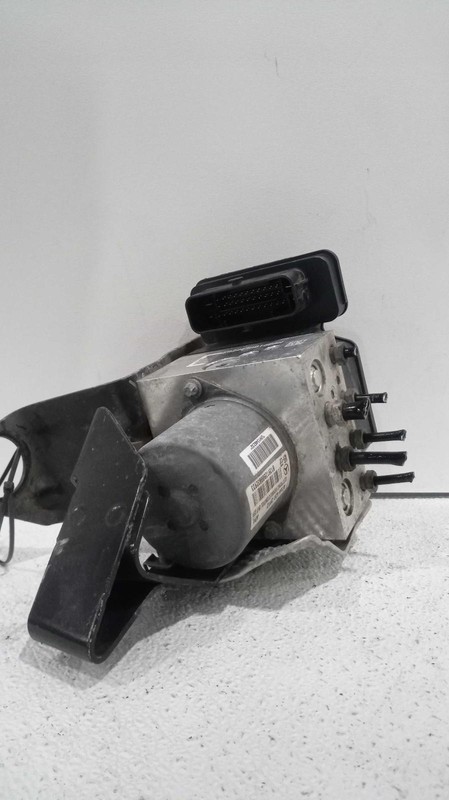 Used ABS Hydraulic Assembly fits: 2013 Mercedes-benz Mercedes ml-class 166 Type