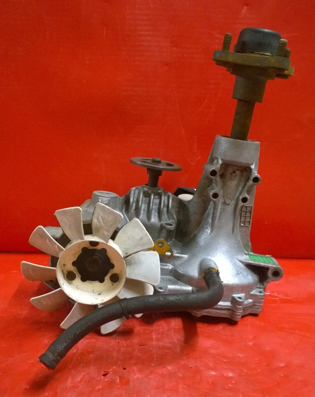 HYDRO GEAR TRANSAXLE TRANSMISSIONZH-JCBC-4X2C-4HLXWD-14858**FINAL SALE**