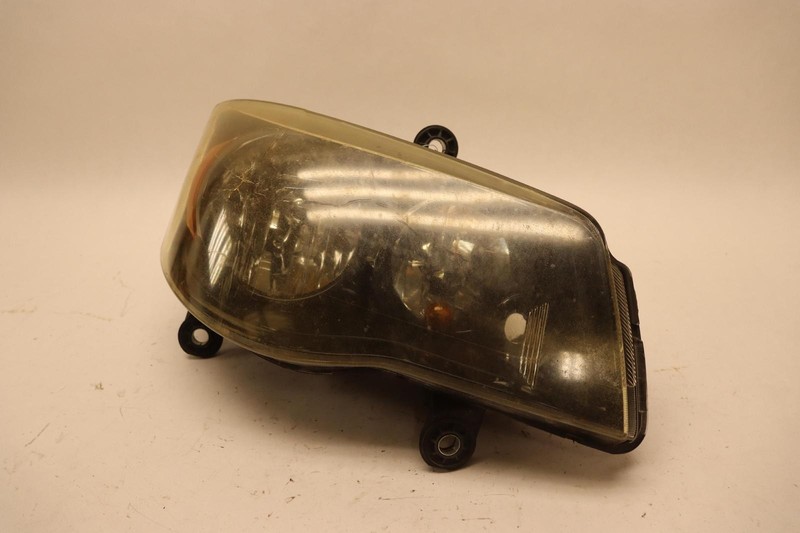 2011-2020 DODGE GRAND CARAVAN RIGHT PASSENGER HALOGEN HEADLIGHT HEADLAMP OEM