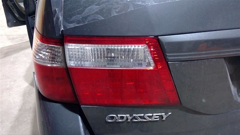 Driver Left Tail Light Gate Mounted Fits 05-07 ODYSSEY 3228559