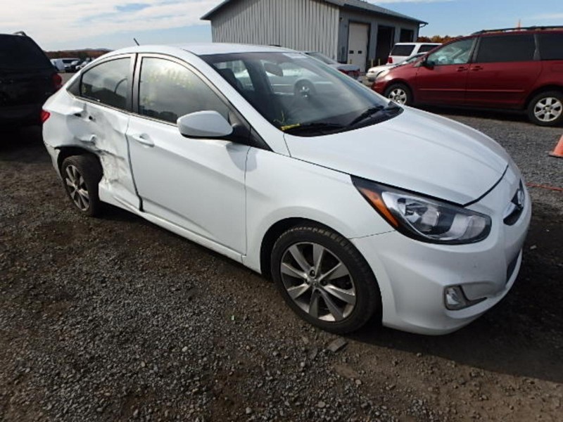 12 HYUNDAI ACCENT Auto Transmission 86k miles 6 Month Warranty!