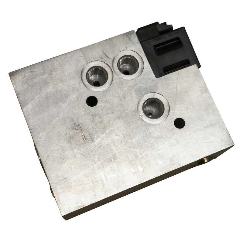 CNH Valve 376304A1 OEM