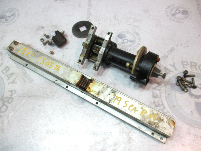 Vintage Mercury Marine Boat Ride Guide Steering Rack & Pinion with Helm