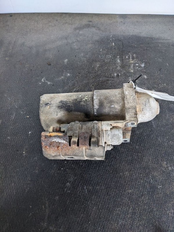 Starter Motor Fits 00-05 SIERRA 2500 PICKUP 1152451