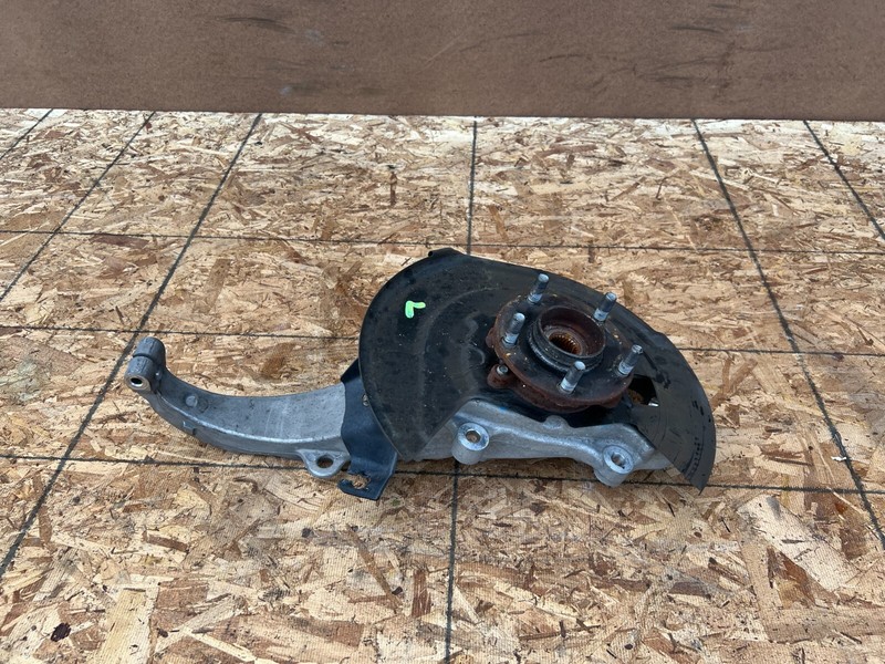 INFINITI Q50 Q60 2014-2022 OEM FRONT LEFT DRIVER SPINDLE KNUCKLE HUB AWD ASSY