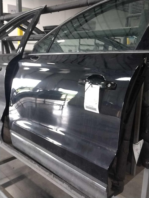 2015 Lincoln MKC Left Front Door Black 124K Miles OEM Used Part NJ25-19579