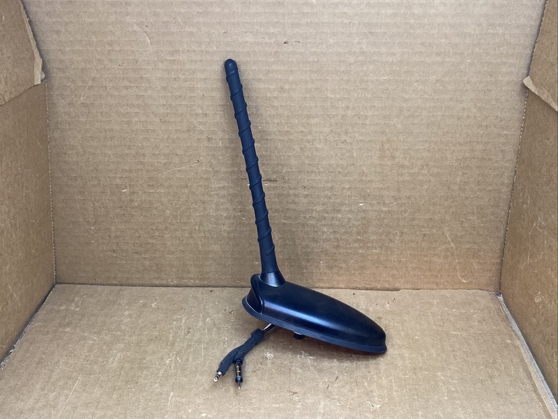 2013-2017 Hyundai Elantra GT Radio Antenna Assembly Black OEM 96210-A5150