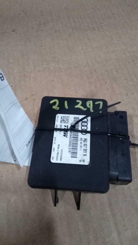 2016 Audi A5 Parking Brake Control Module OEM 8K0907801M 2.0L Grey 90K Miles