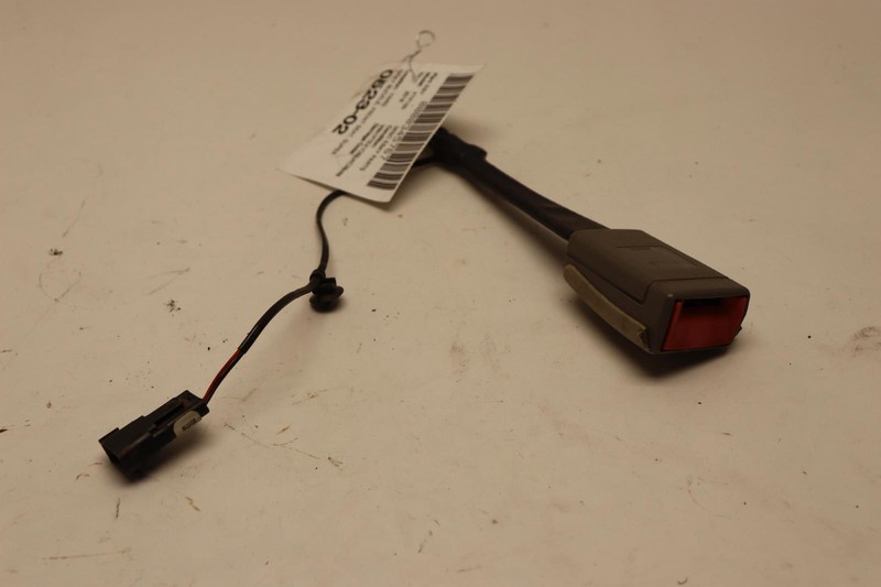 2018-2020 FORD F150 SUPER CAB FRONT RIGHT PASSENGER SEAT BELT BUCKLE OEM