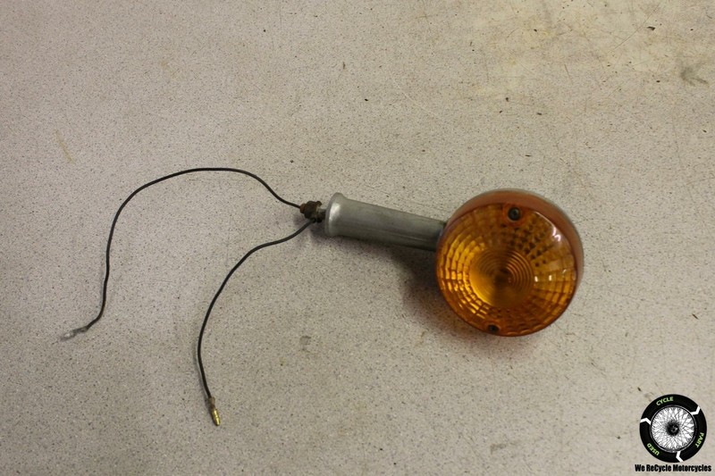 1979 Suzuki GS750TURN SIGNAL LIGHT INDICATOR GS 750 79