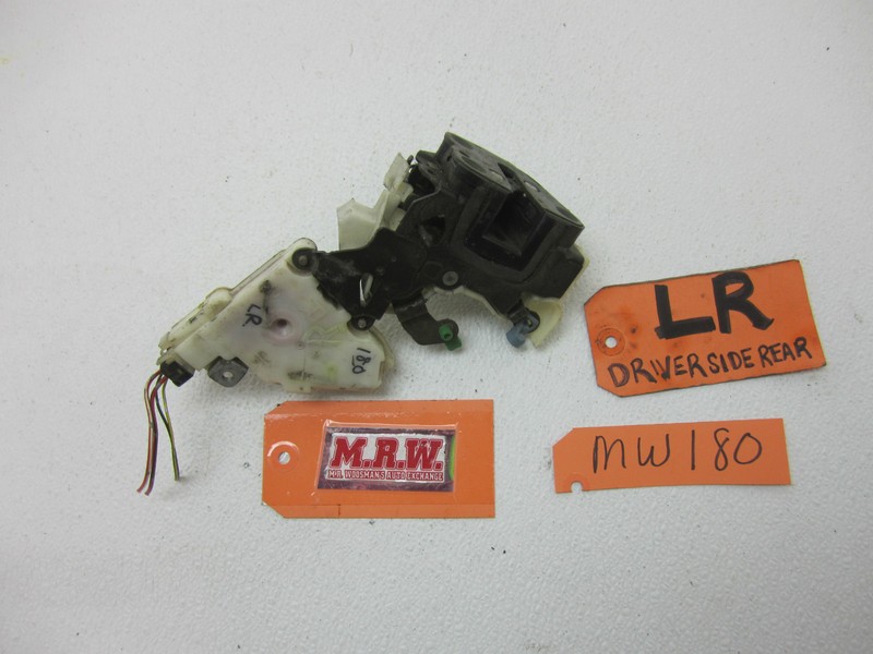 DOOR LATCH LOCK BACK DRIVER SIDE REAR CAR DOOR PANEL LR L for 90-96 INFINITI Q45