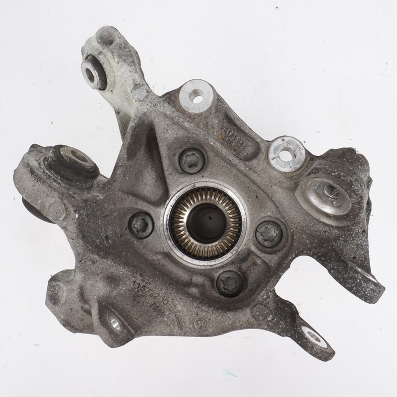 2019 - 2025 BMW 330i G20 RWD RIGHT PASSENGER REAR SPINDLE KNUCKLE HUB OEM
