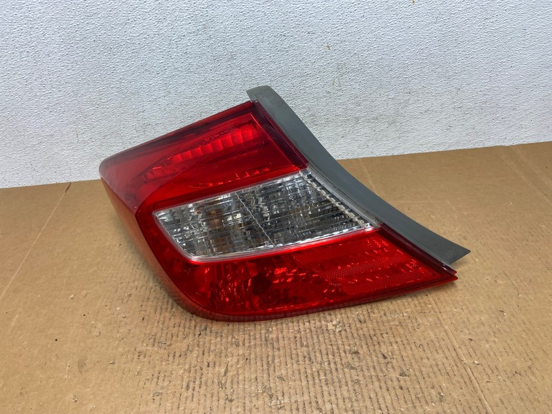 2012 Honda Civic Left Driver LH Side Tail Light Oem AE1399 LK