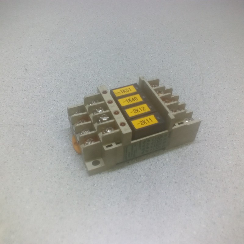 Samwon ACT 2-M3.5X10 Relay Block