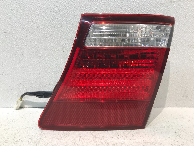 07-09 Lexus LS460 Rear Right Passenger Side Inner Taillight Lamp OEM