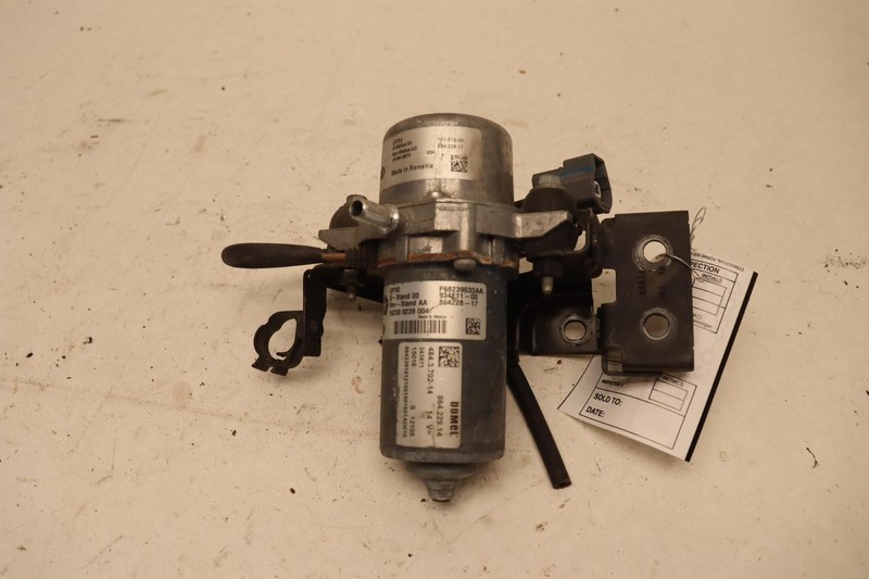 2014-2021 DODGE RAM PROMASTER 1500 2500 AUXILIARY BRAKE BOOSTER VACUUM PUMP OEM