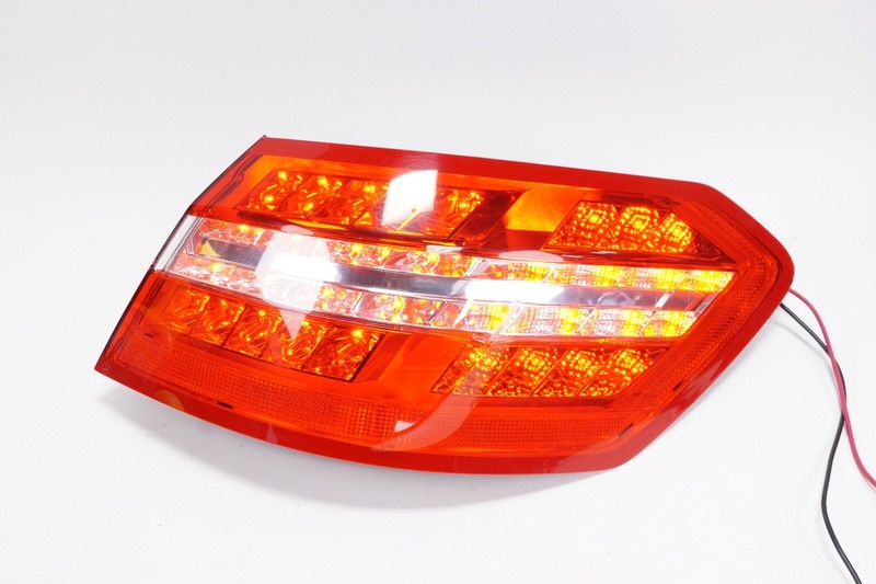 MERCEDES W212 E-Class Right RH Tail Light Tail Lamp OEM 2010 - 2013