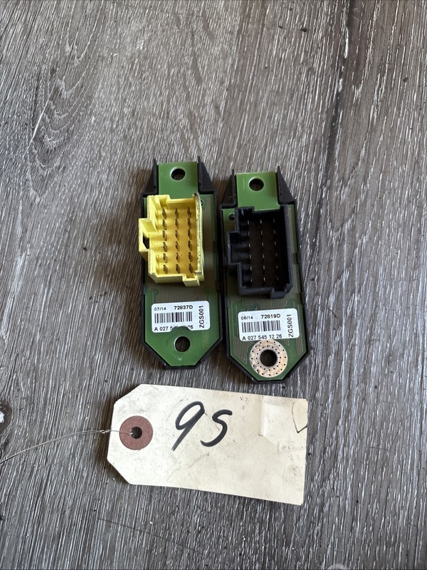 Freightliner Mercedes 18 Pin Starpoint P/N A0275451526(2pack)